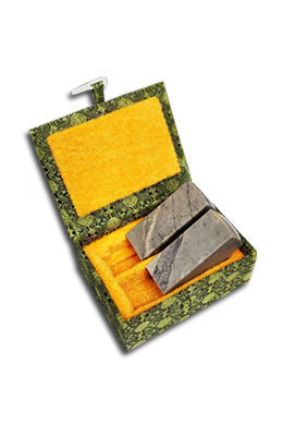 2.4x2.4x6cm  케이스포함   8푼 해남석 2개 세트