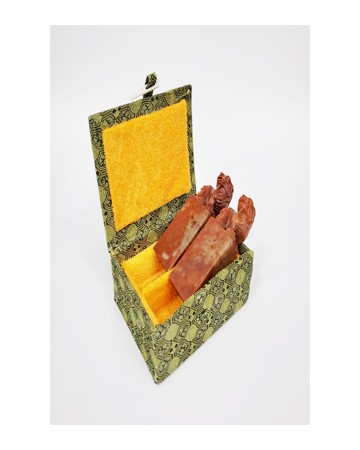 2.4x2.4x8cm  케이스포함   8푼 조각수산석 2개 세트